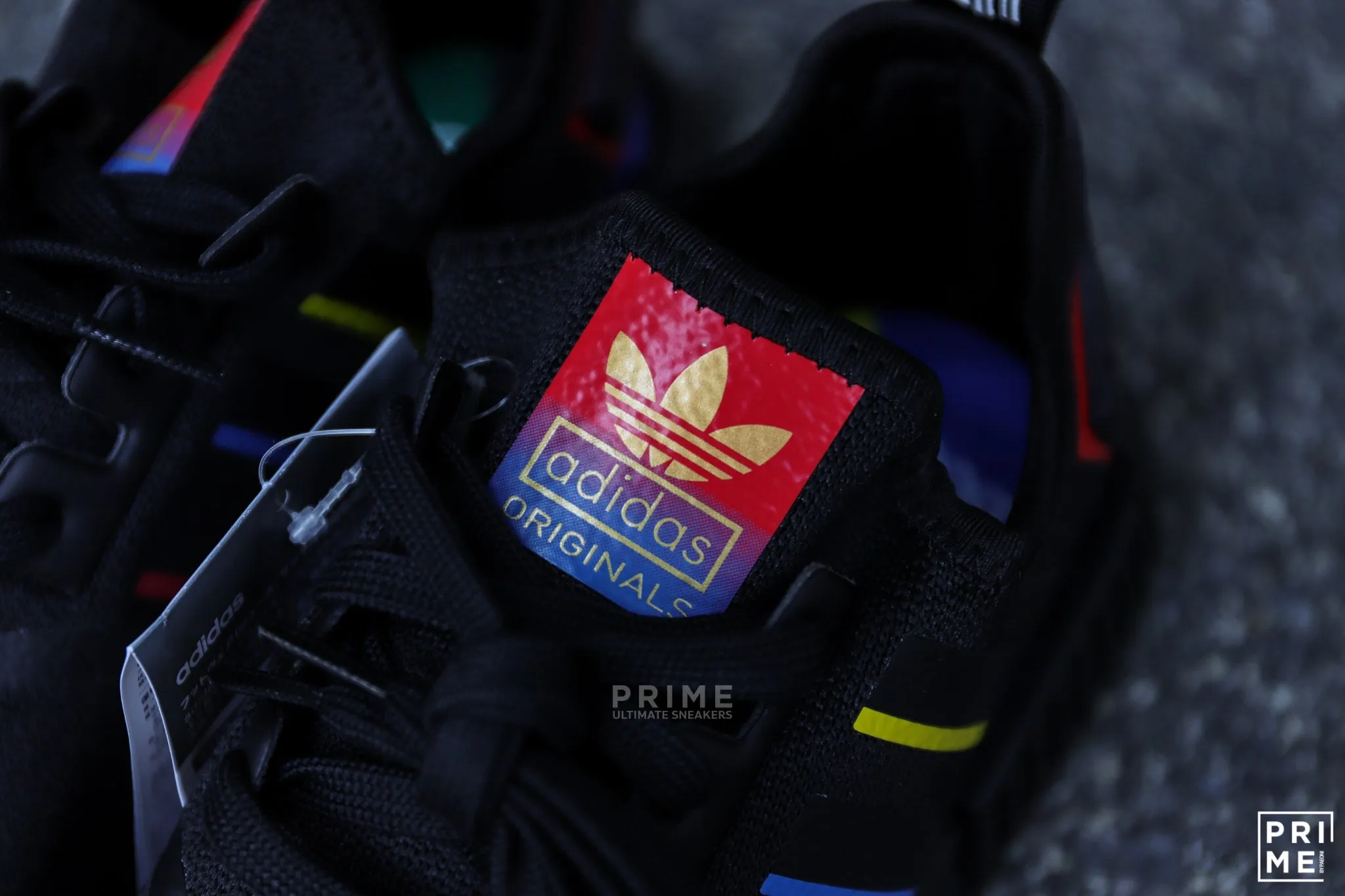 Adidas NMD R1  Core Black / Red (FY1434)